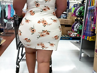 Cuban milf super curvy with fat ass